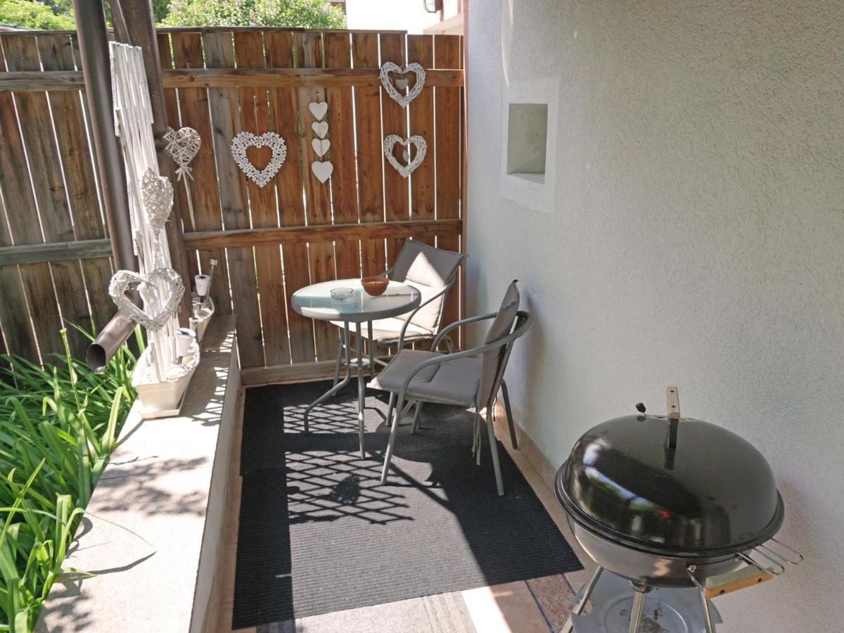 Apartment Foehrenheim - Sfe202 By Interhome ลอยทัช ภายนอก รูปภาพ